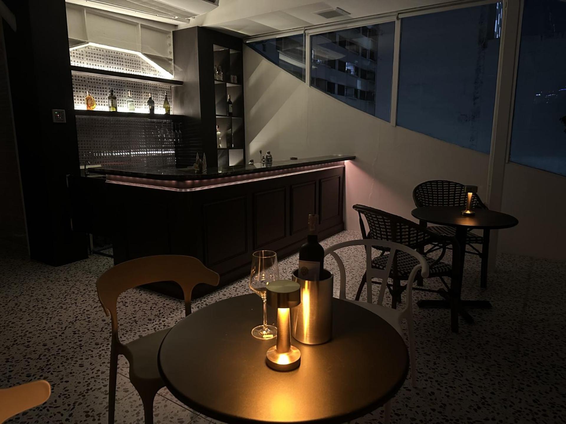 Talakkia Boutique Hotel Bangkok Ngoại thất bức ảnh